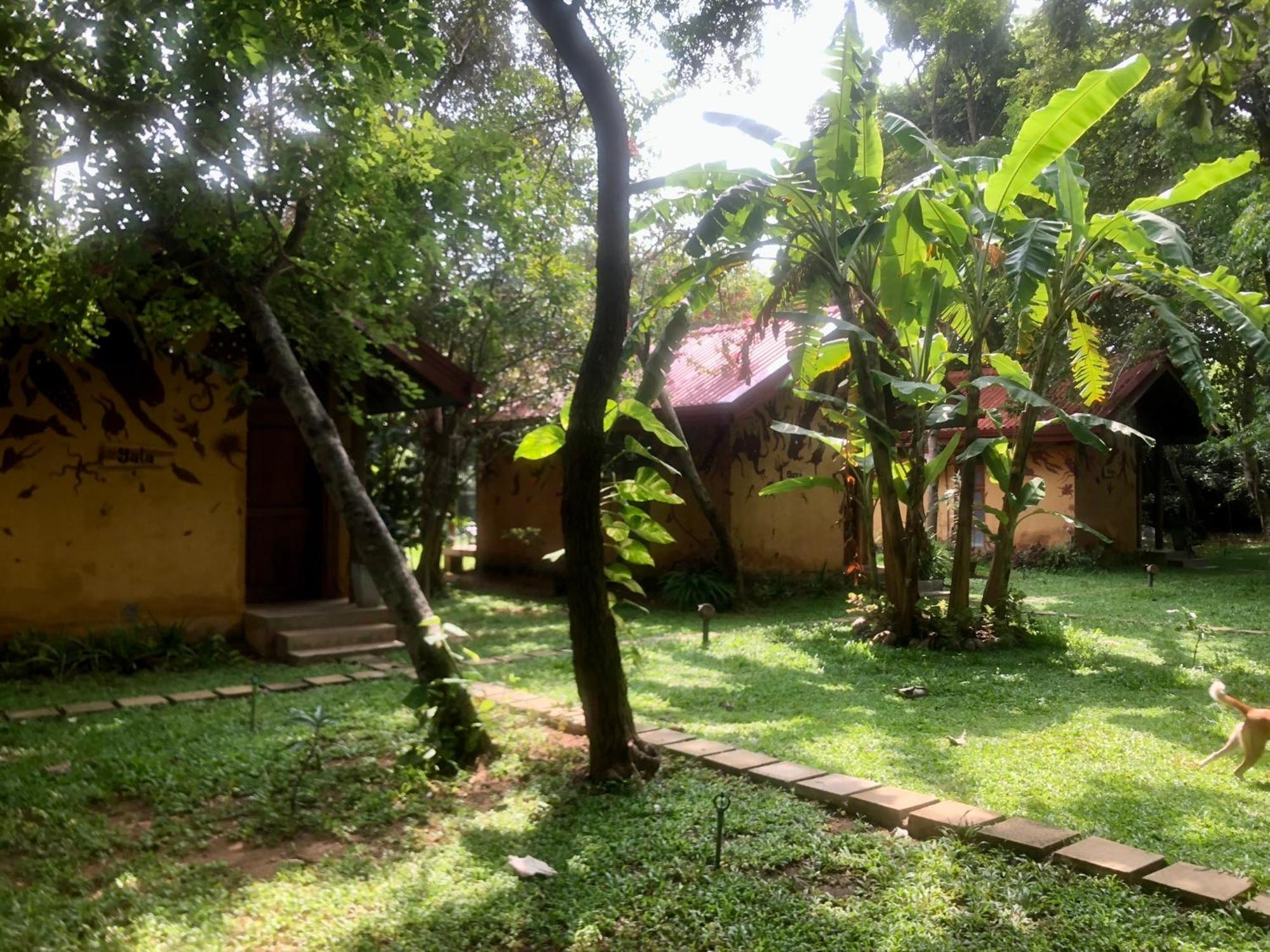 Sat Nam Village Eco-Hotel Sigiriya Buitenkant foto