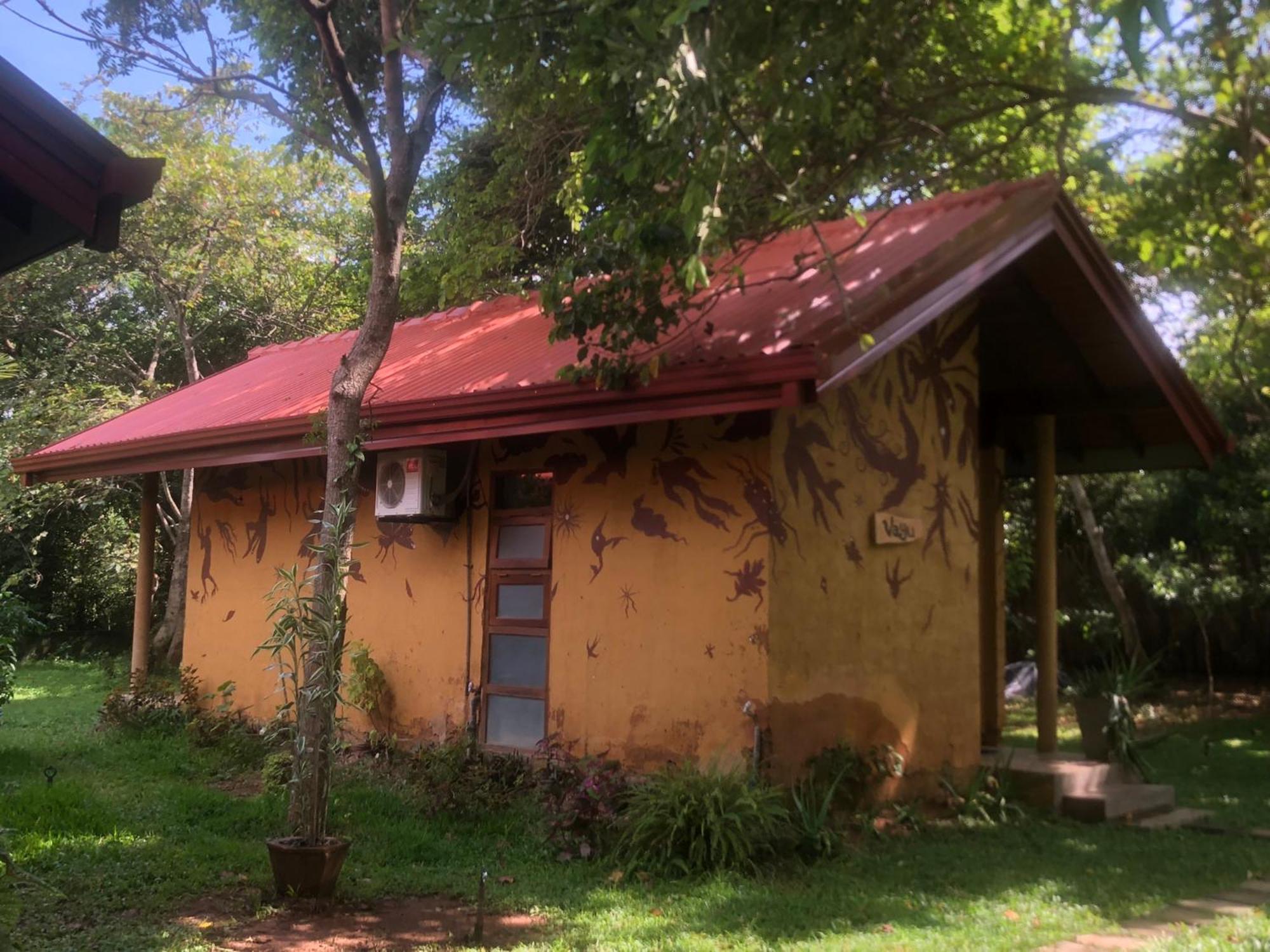 Sat Nam Village Eco-Hotel Sigiriya Buitenkant foto