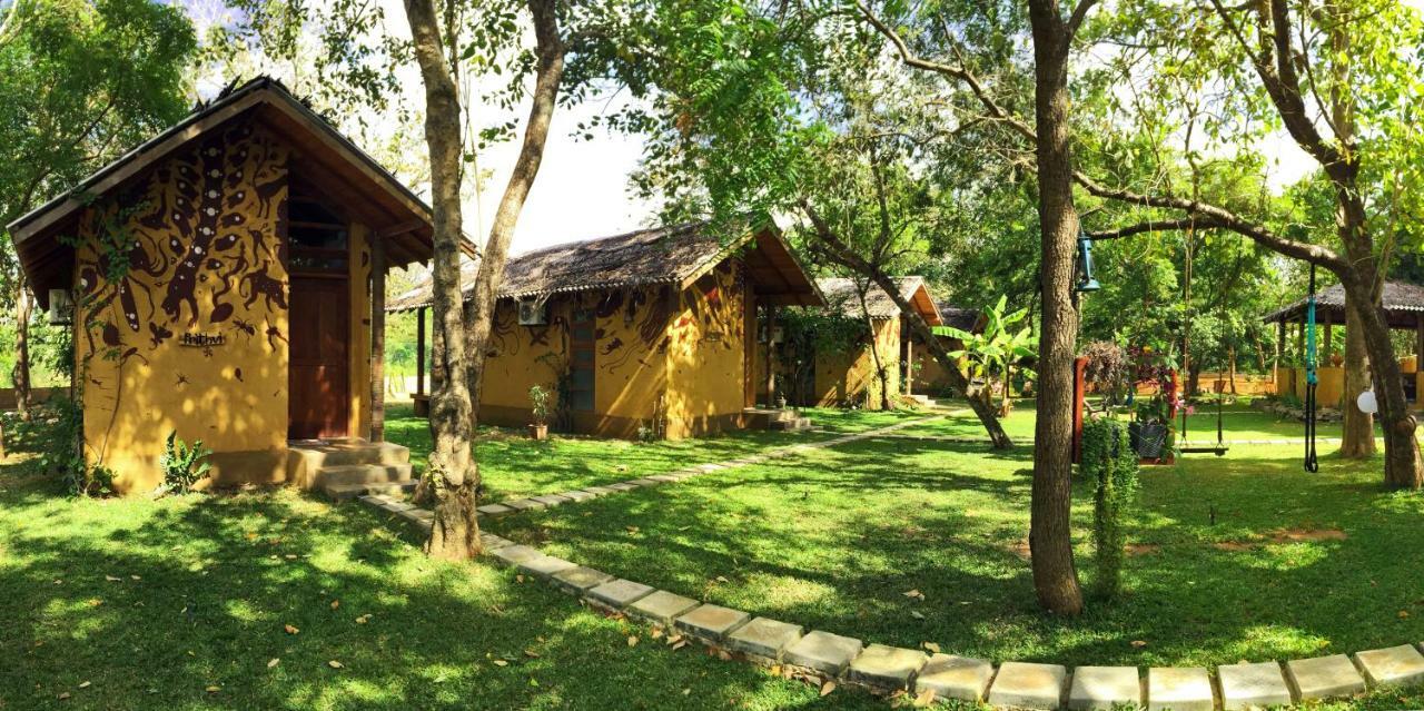 Sat Nam Village Eco-Hotel Sigiriya Buitenkant foto