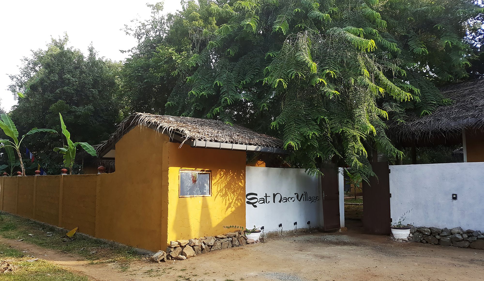 Sat Nam Village Eco-Hotel Sigiriya Buitenkant foto